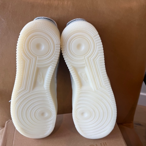 Nike Air Force 1 Low White Sneakers - Picture 9 of 10